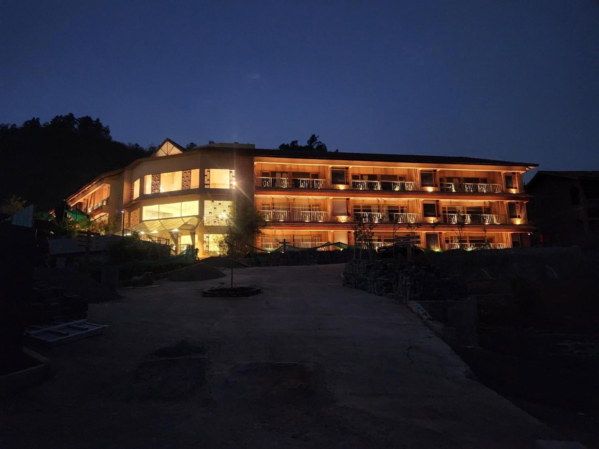 Paud The Foresta Resort ,Mulshi מראה חיצוני תמונה